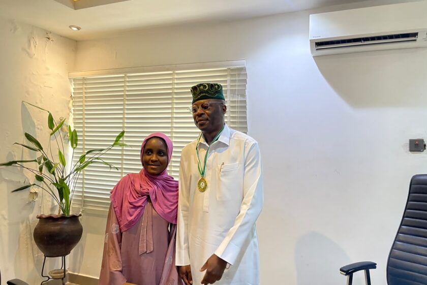 Fenchurch Group CEO Olufemi Bakare receiving the Sir Ahmadu Bello Sardauna Distinguished Merit Award from NANNS representatives in Lagos